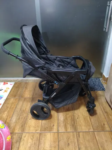 Carrinho de bebê