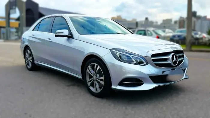 Mercedes-Benz E-250 CGI Avantgarde 2.0 TB 211cv Aut. 2014