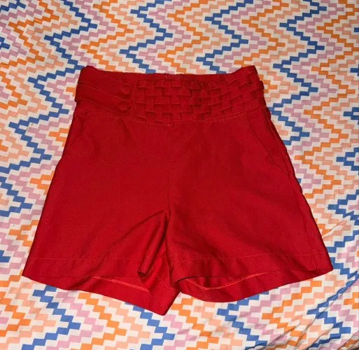 Shorts feminino - TAM P, 36