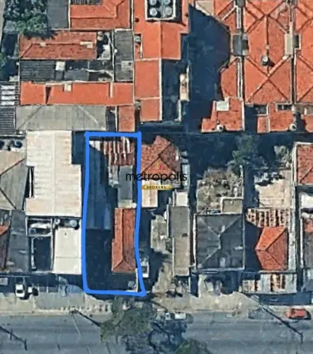 Localização estratégica com tudo ao seu redor a poucos minutos de distância.