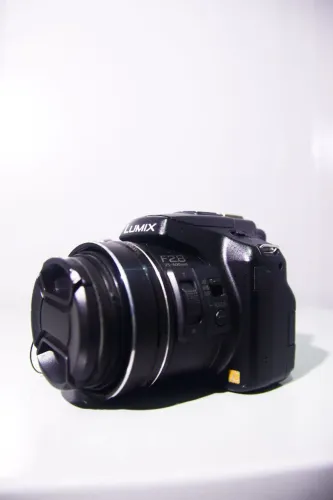 Lumix fz200