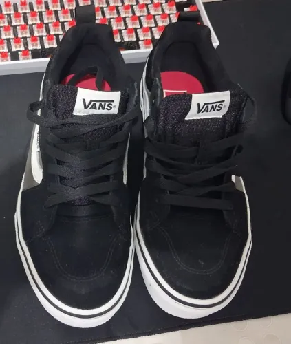 Tênis Vans Original novo. 40