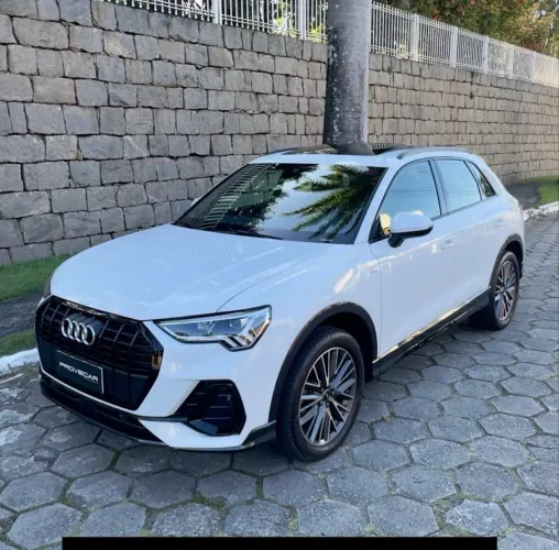 Audi Q3 Perf. Black 2.0 TFSI Tiptr. Quattro 2023