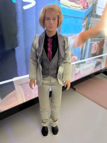 Ken Barbie Moda e magia
