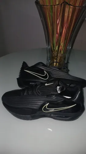 Tênis Nike GT cut turbo n.41/40