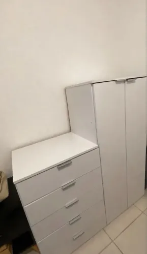 Cômoda com sapateira