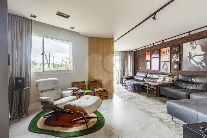 Duplex com 3 quartos à venda em Sumarezinho - SP