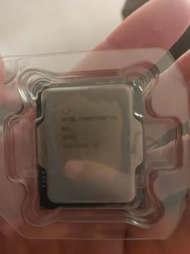 Intel Core i5-12500 com vídeo integrado