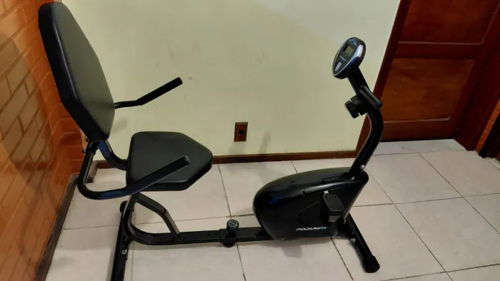 Bicicleta ergométrica Podiumfit horizontal 