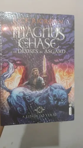LIVROS LACRADOS
