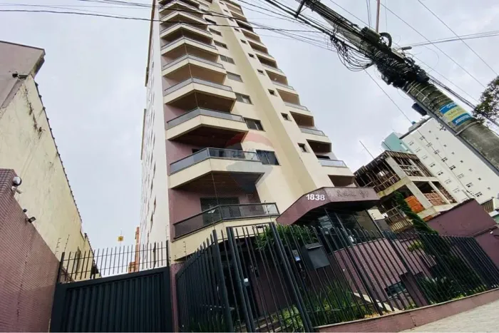 Duplex á venda na Assis Figueiredo com vista e ambientes amplos
