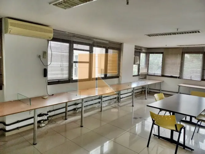 Conjunto comercial em Perdizes