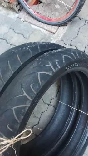 Pneus para cb300 ou fz25