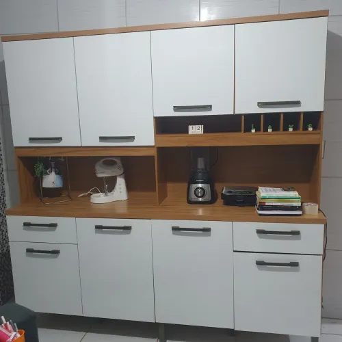 Armário grande com Guarda roupas