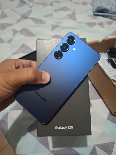 Galaxy S25