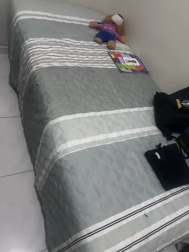 Cama de solteiro 