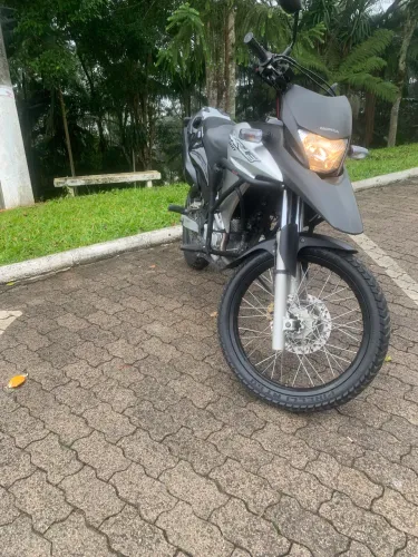 Vendo Honda XRE 300