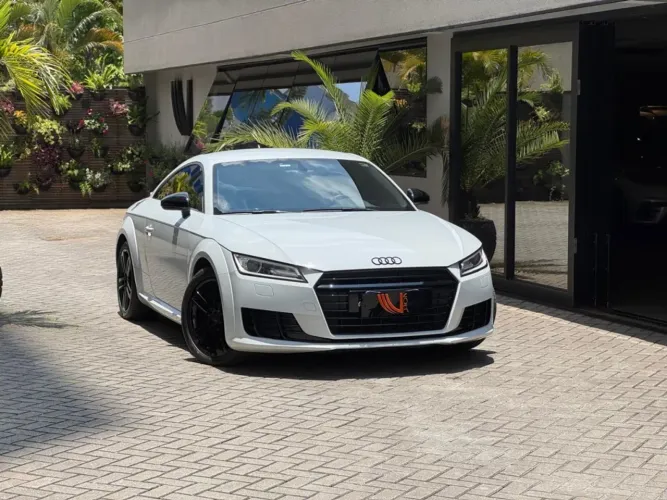 Audi TT 2.0 16V TFSI S-tronic 2015