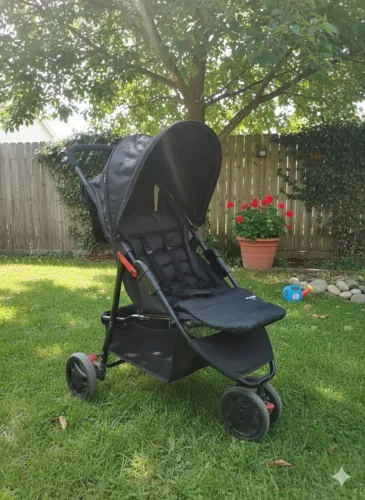 Vendo Carrinho e Bebê Conforto Voyage Duo Excelente Estado!