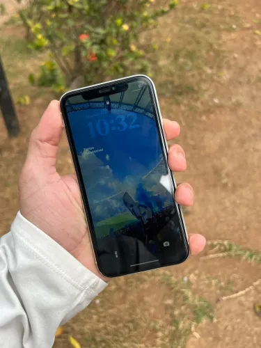 IPhone 11 Vendo ou troco 