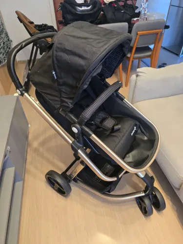 Carrinho de Bebê com Bebê Conforto Safety 1st TS Mobi Duo 3 Rodas até 15kg Preto