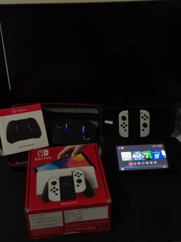 NITENDO SWITCH OLEd 256GB - DESBLOQUEADO