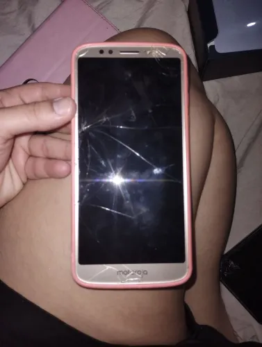 Celular moto e5 