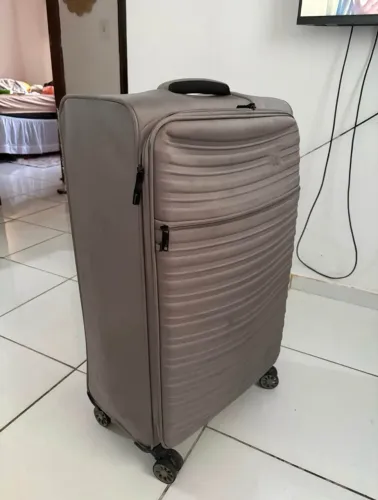 Mala grande para viagem internacional