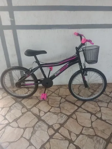Bicicleta juvenil aro 20 no estado de nova