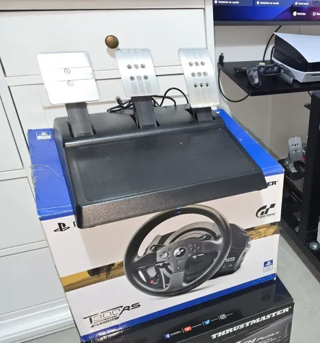 Thrustmaster T300 GT Edition