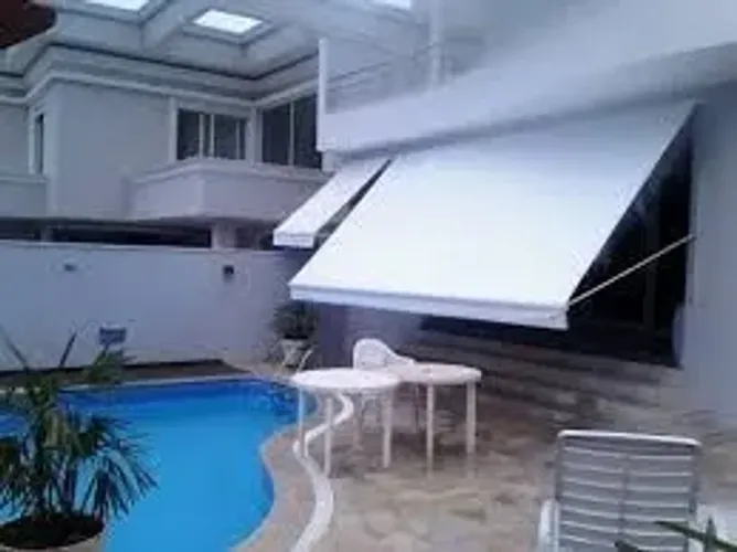 Toldo Cortina para área externa, uma barreira eficiente contra a chuva,.