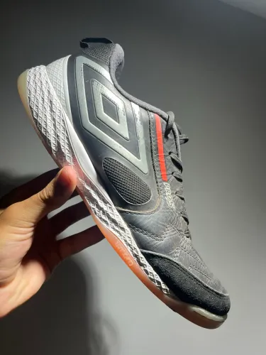 Chuteira Umbro Pro 5