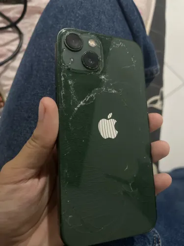 iPhone 13, 128GB. Aparelho inteiramente original. Por gentileza, leia a descrição