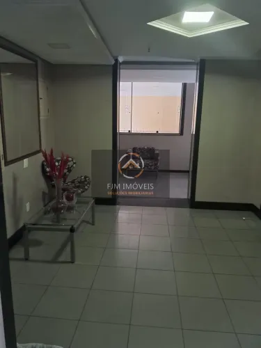 Apartamento à Venda em Santa Rosa, Niterói: 2 Quartos por R$245mil