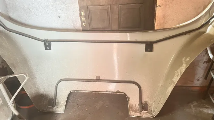 Deflector para volvo fh2010 branco novo