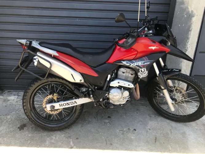 Vende xre 300
