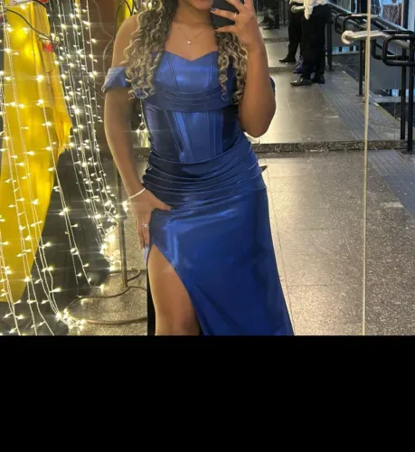 Vestido Royal brilhante 