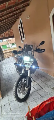 BMW GS 800 muito nova e barata .