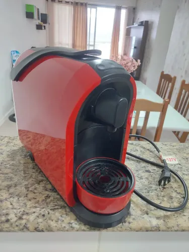 Cafeteira Expresso Três Corações 