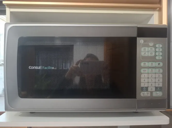 Micro-ondas Consul Facilite 25 Litros Prata Inox - para RETIRADA DE PEÇAS