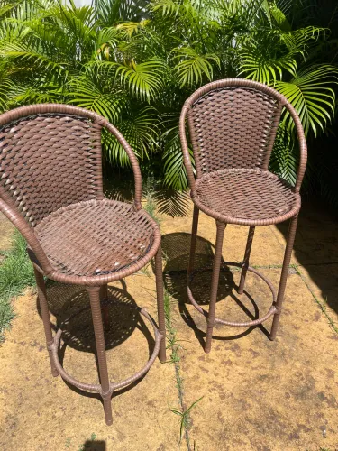 Banquetas de fibra sintética