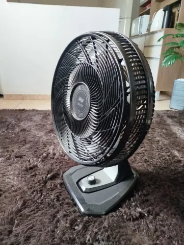 Ventilador de Mesa WAP Flow Turbo 180W 8 Pás - Excelente Estado
