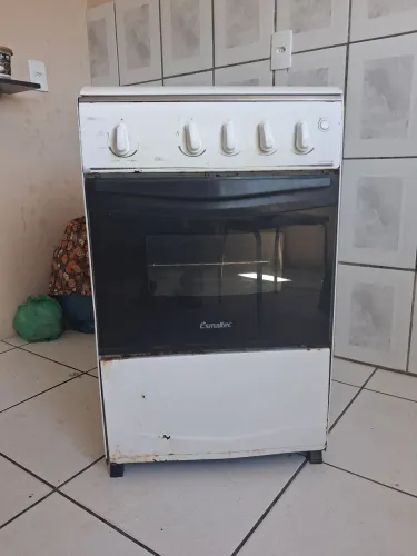 Vendo fogão 4 bocas esmalte