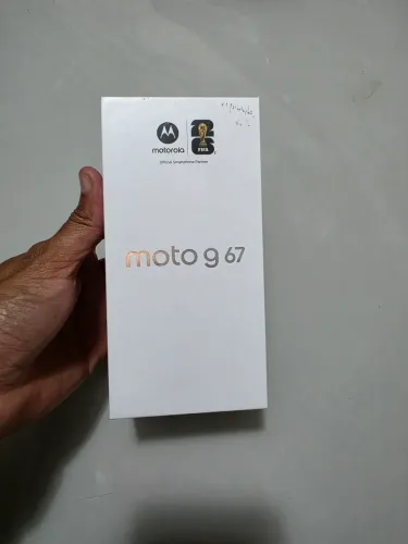 Moto G67 nunca usado