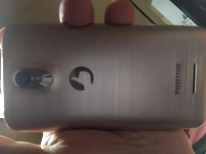 Celular quebra galho