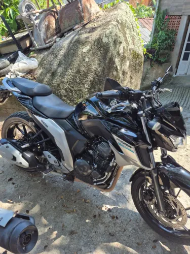 Fazer 250 - 2021 zera de tudo