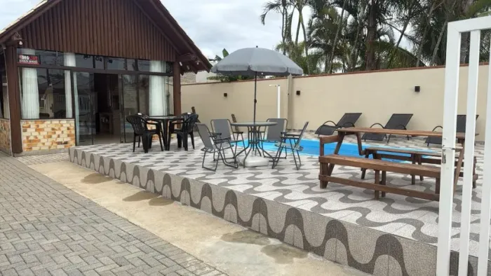 Casa para aluguel de temporada em Guaratuba