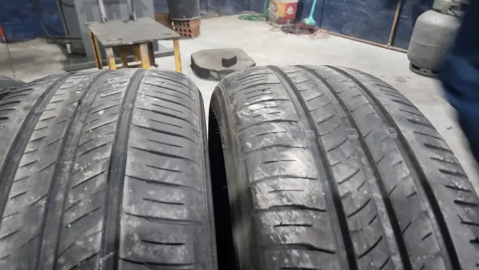 Pneus dunlop 205/55/16
