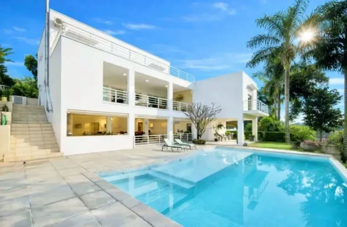 Casa com 4 dormitórios à venda, 488 m² por R$ 4.900.000,00 - Granja Viana - Carapicuíba/SP
