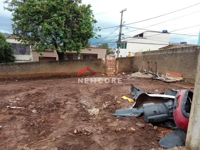 Lote em Rua Santa Cláudia - Araguaia - Belo Horizonte/MG
